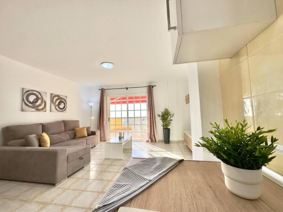 Appartement Penthouse With Ocean Views - Torviscas à Costa Adeje  Extérieur photo