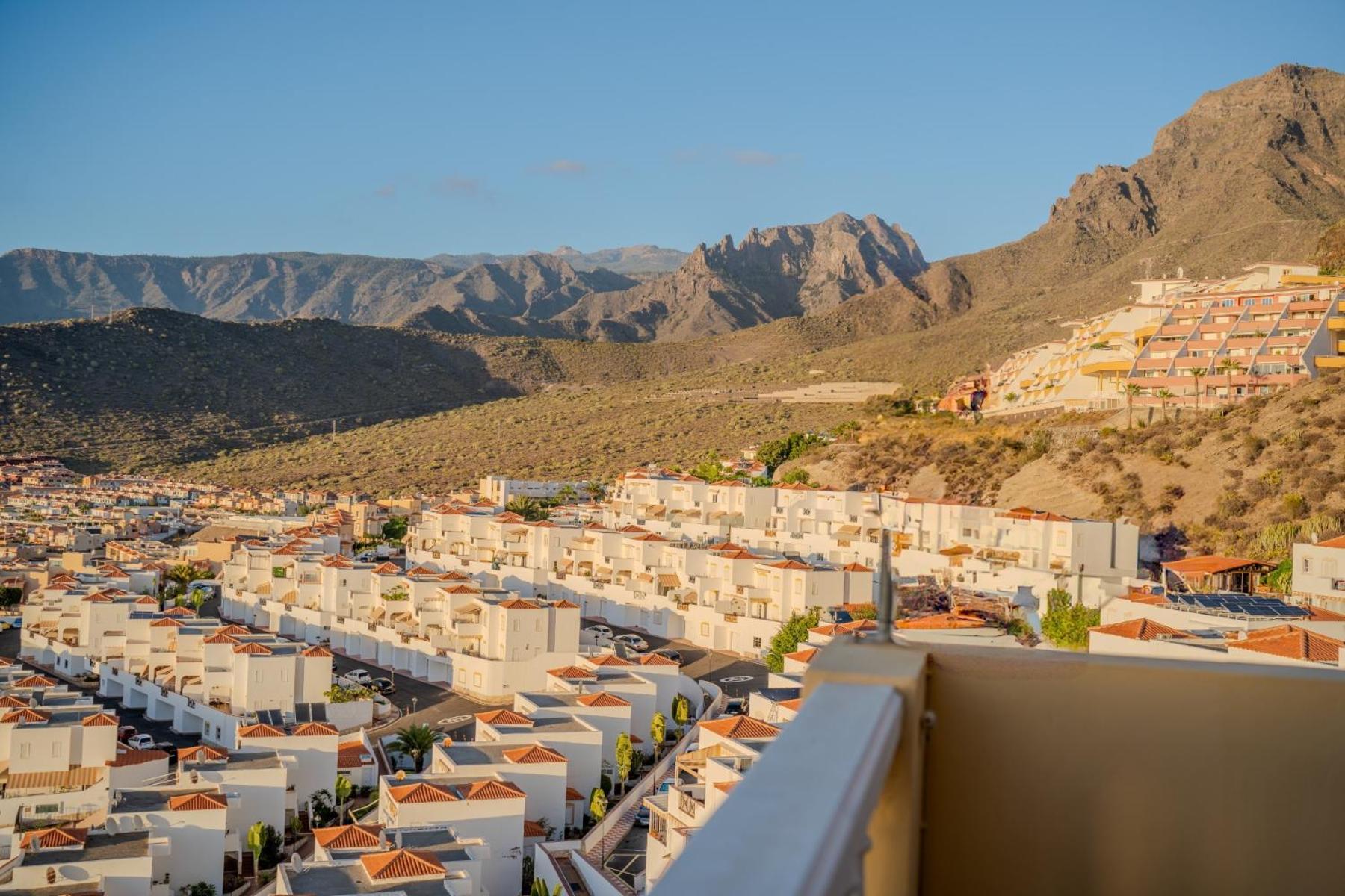 Appartement Penthouse With Ocean Views - Torviscas à Costa Adeje  Extérieur photo